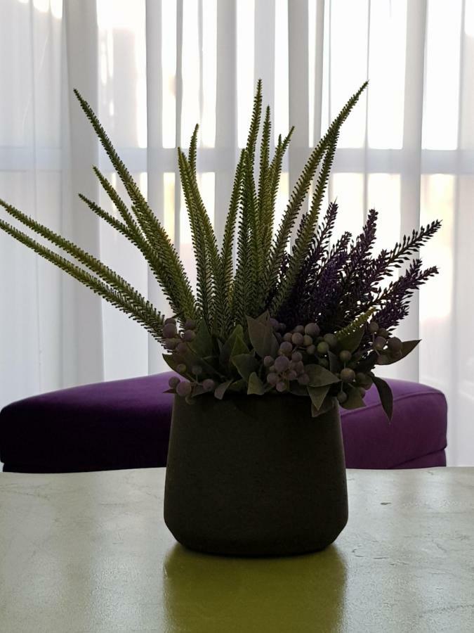 Stylish Apartment With A Patio Close To The Beach Eilat Exterior photo